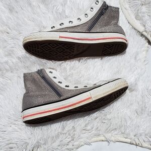 Converse High Tops JUNIORS size 4 Silver Glitter Skater Retro Hip Hop Streetwear